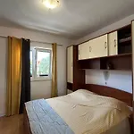 With Parking Space Orebic, Peljesac - 10082 شقة أوروبيتش