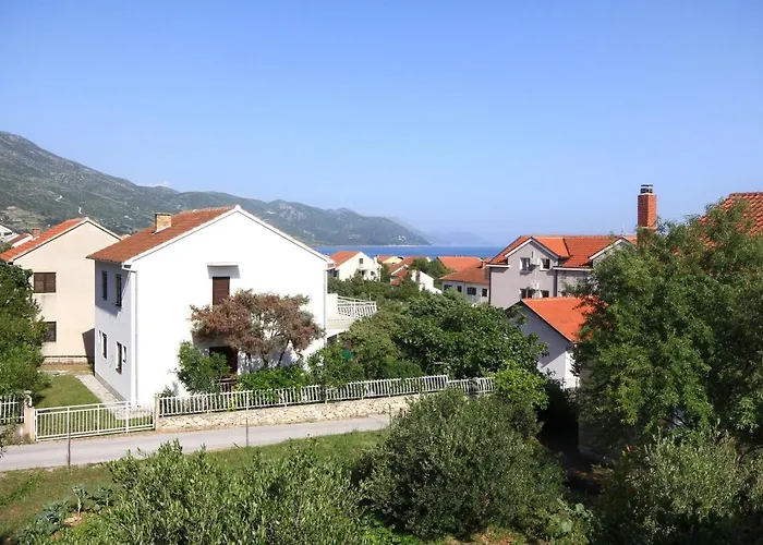 Apartments With Parking Space Orebic, Peljesac - 10082